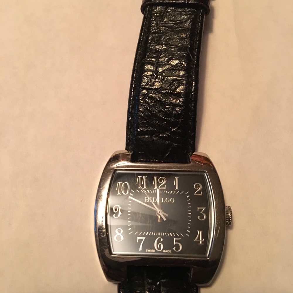 Hidalgo Women’s watch with leather band